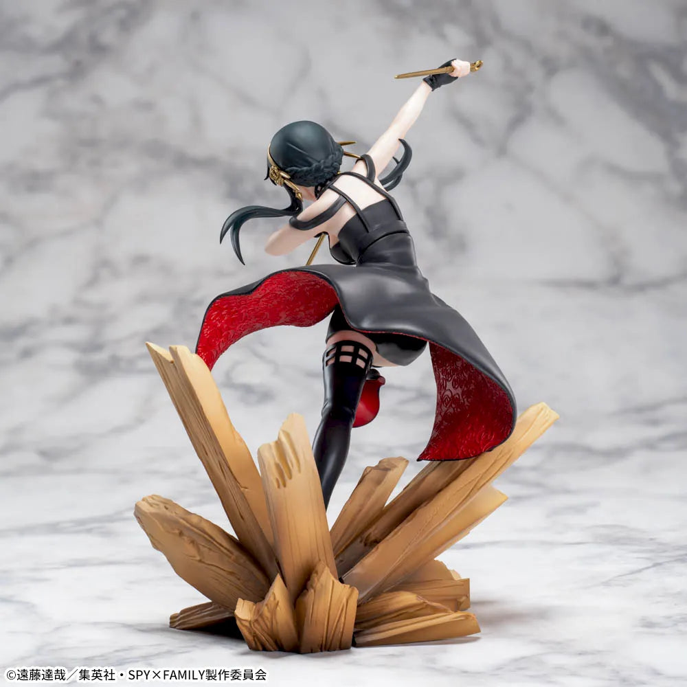Figurine Spy X Family - Yor Forger Luminasta Sleeping Beauty Mission Extend Ver. - SEGA Flo'Kaze