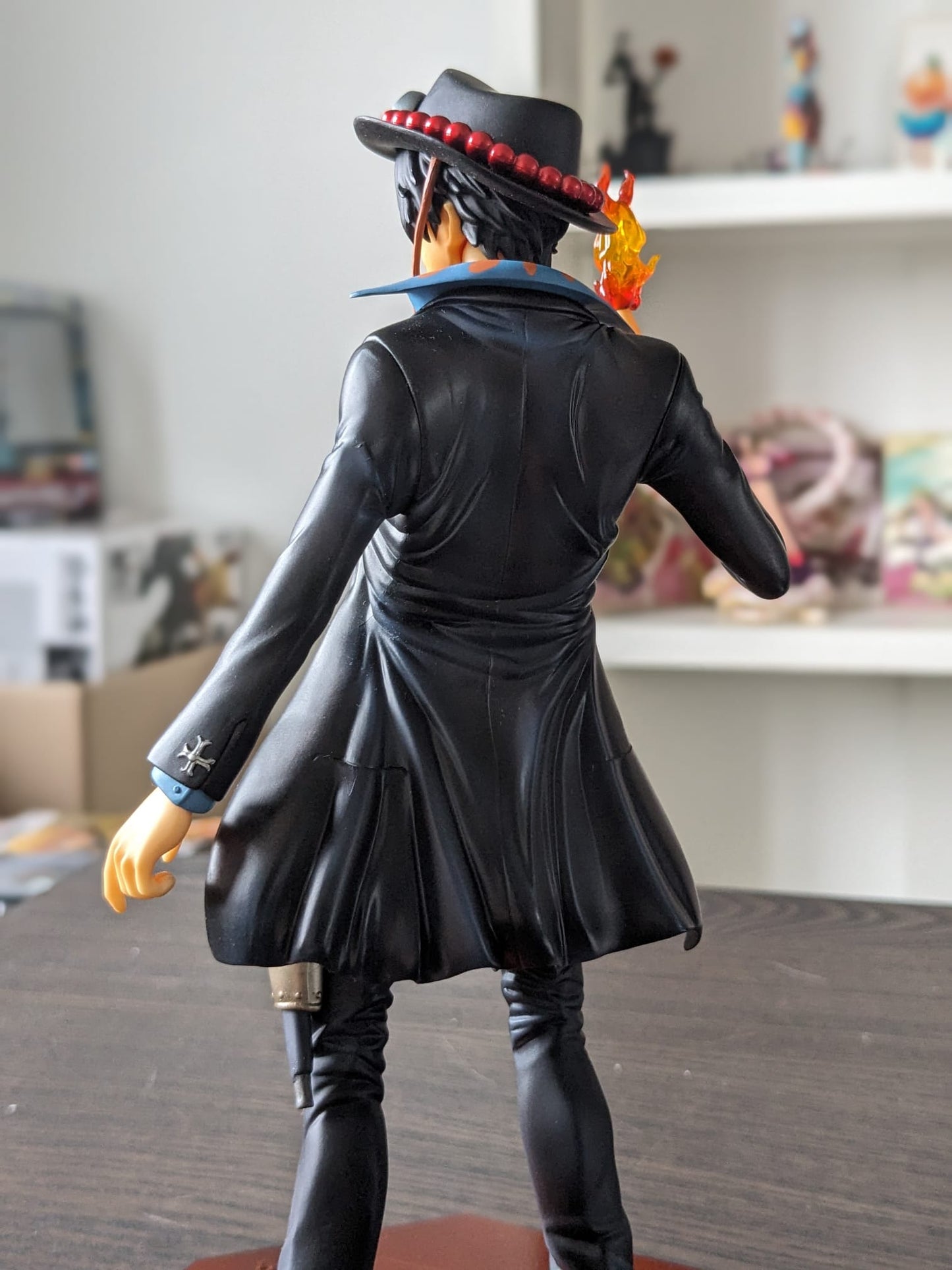 FIGURINE OCCASION ONE PIECE - PORTGAS.D ACE PORTRAIT OF PIRATES STRONG WORLD EDITION - MEGAHOUSE - Flo'Kaze