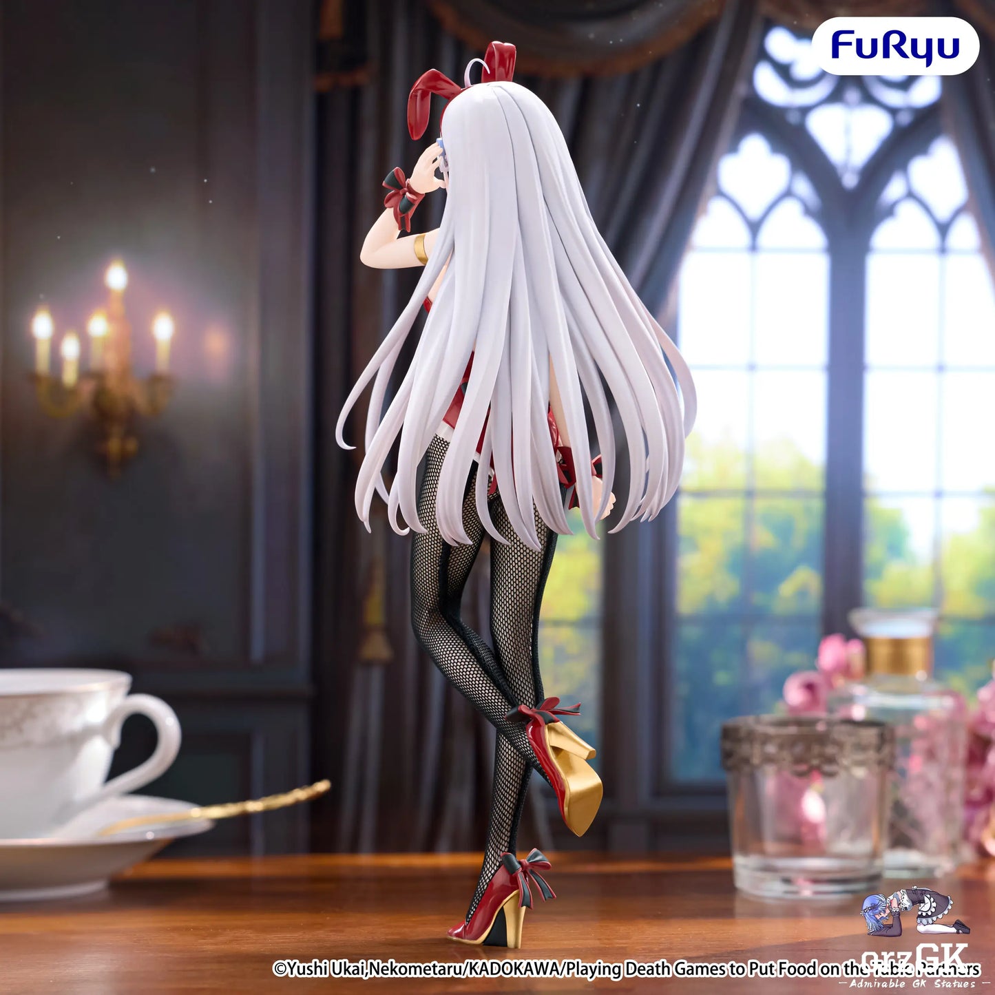 Figurine Playing Death Games To Put Food On The Table - Yuki Bicute Bunnies - FuRyu Flo'Kaze