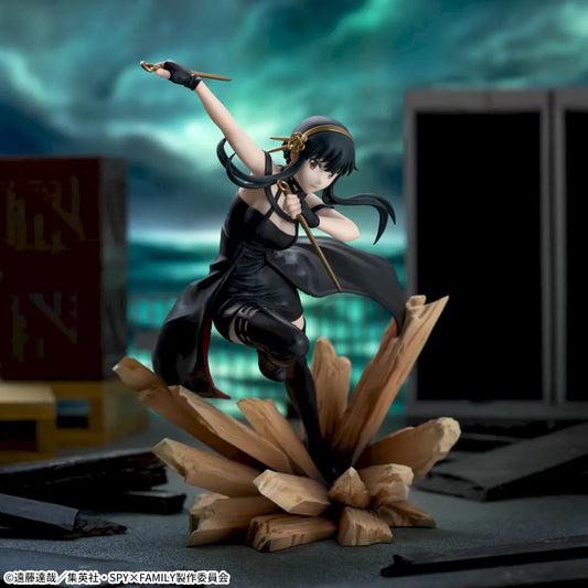 Figurine Spy X Family - Yor Forger Luminasta Sleeping Beauty Mission Extend Ver. - SEGA
