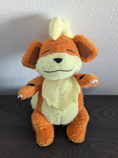 Peluche Pokemon - Caninos Sleeping - Banpresto Flo'Kaze