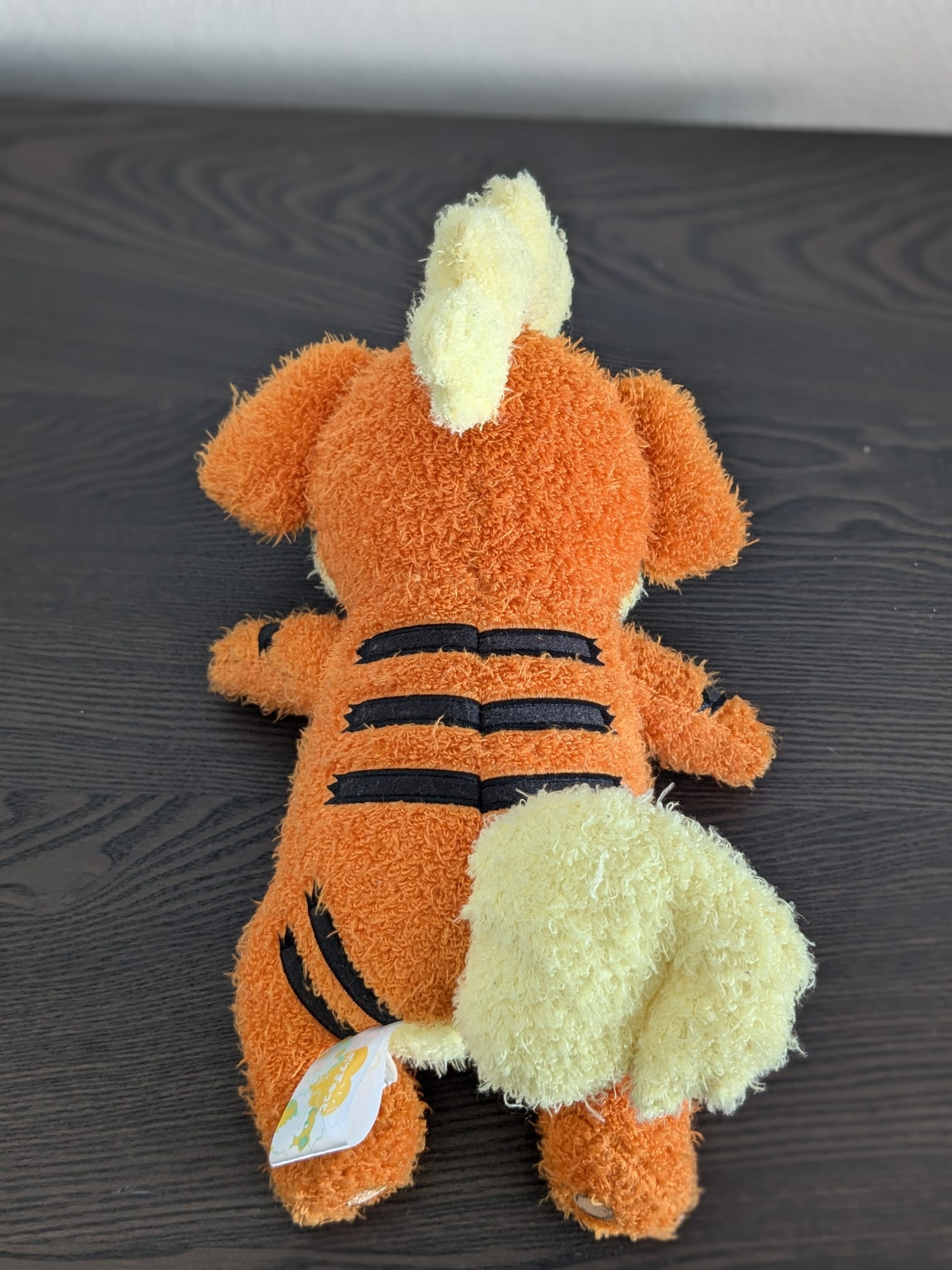 Peluche Pokemon - Caninos Sleeping - Banpresto Flo'Kaze