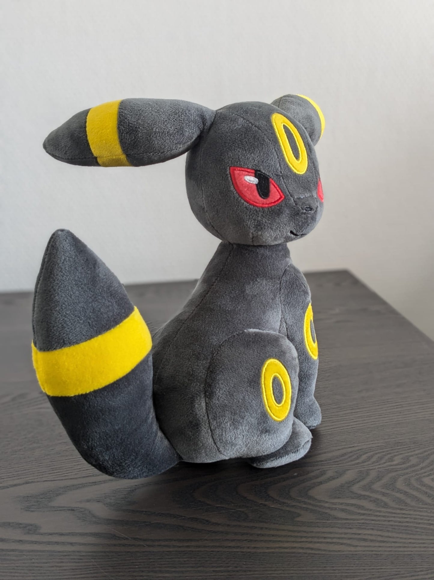 Peluche Pokemon - Noctali (Umbreon) Shippo Mitemite - Banpresto Flo'Kaze