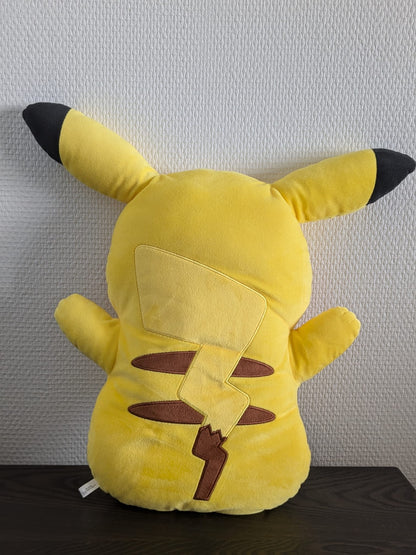 Peluche Pokemon - Pikachu - Banpresto Flo'Kaze
