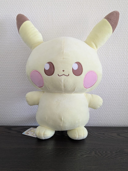 Peluche Pokemon - Pikachu Peaceful Place - Banpresto Flo'Kaze